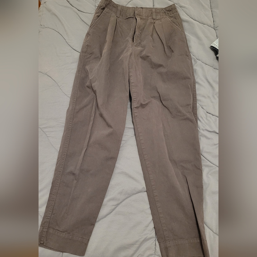 Gap Tapered Leg High Waisted Grey Khakis